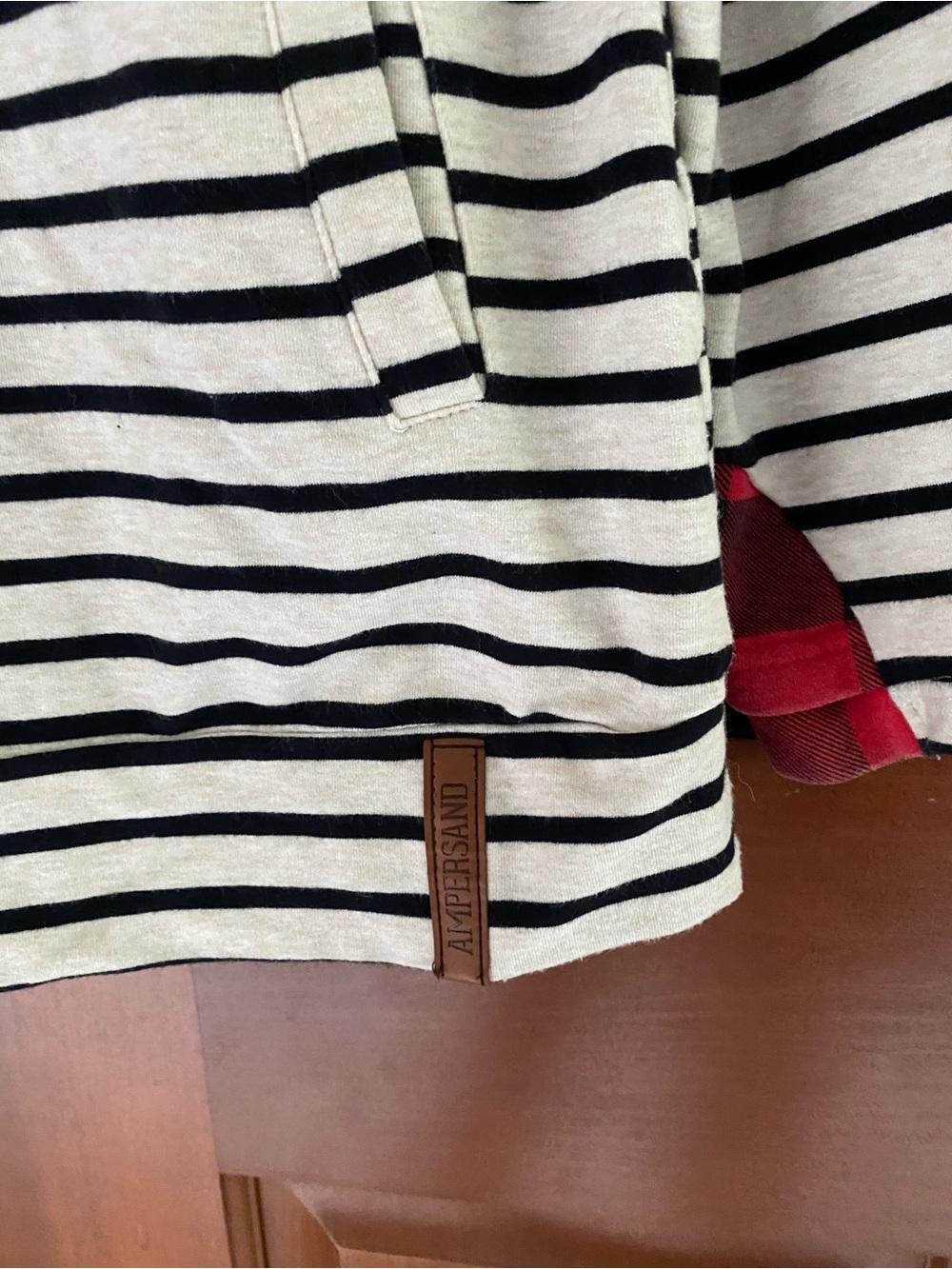Women’s double hooded sweatshirt size XL - Picture 4 of 5